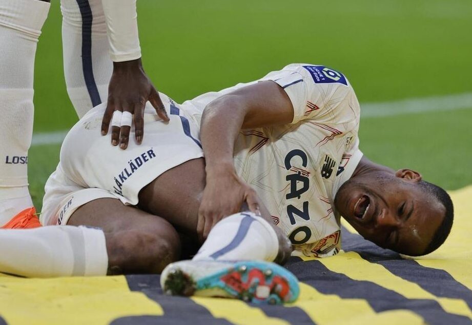 Les blessures du ligament croisé chez les footballeurs : comment les prévenir et les traiter