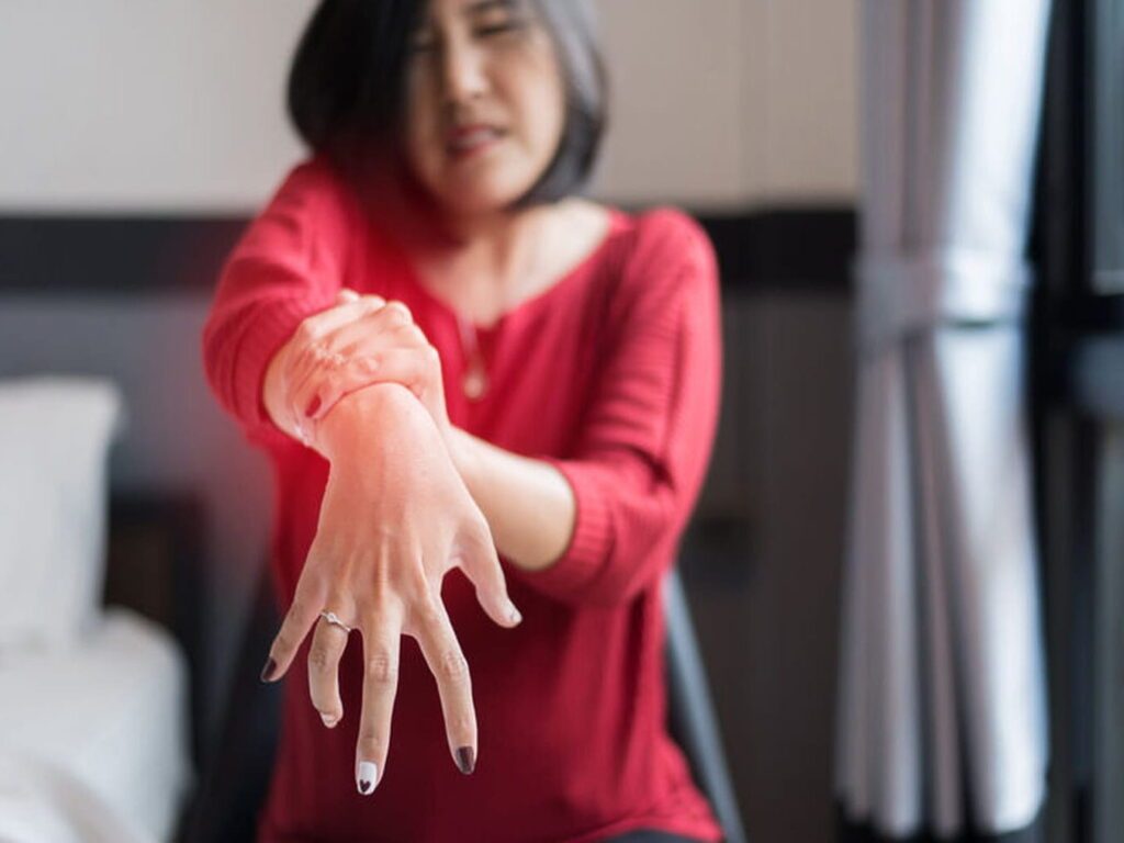 Sensation de brûlure dans les jambes : causes et solutions