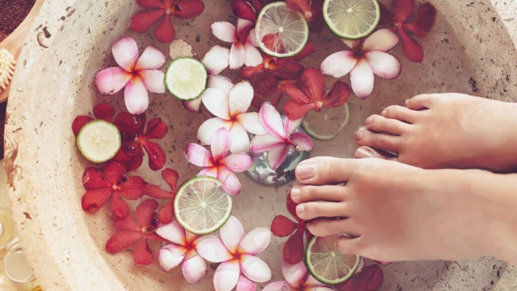 Les bienfaits des bains de pieds relaxants