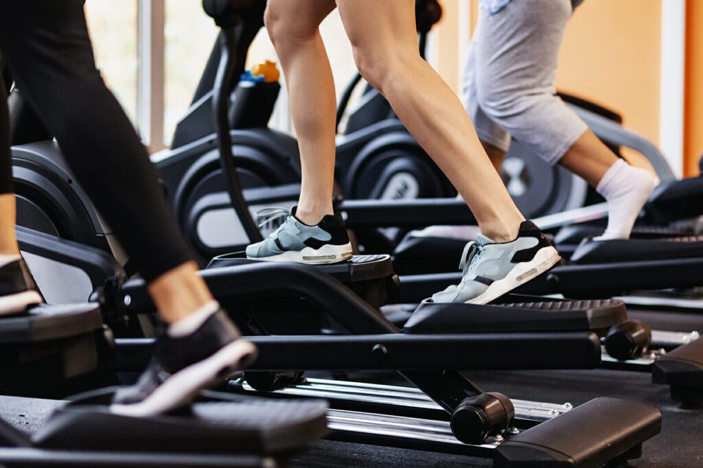 Comment élaborer un programme de reprise sportive en salle adapté à vos objectifs ?
