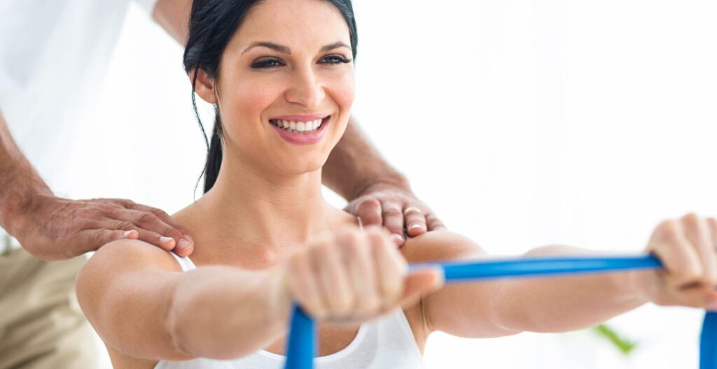 Comment la physiothérapie peut soulager votre douleur à l’épaule ?