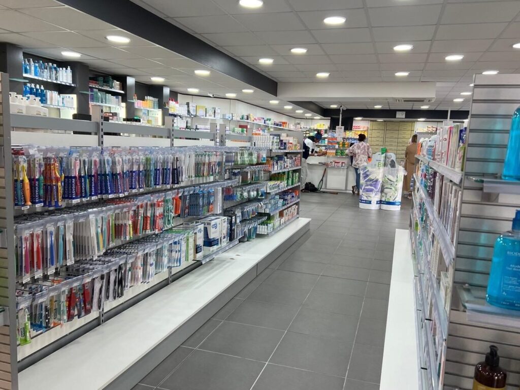 Parapharmacie Leclerc Saint-Eulalie : Quels avantages et services proposent-ils ?