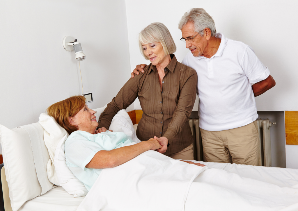 personne alitée recoit visite