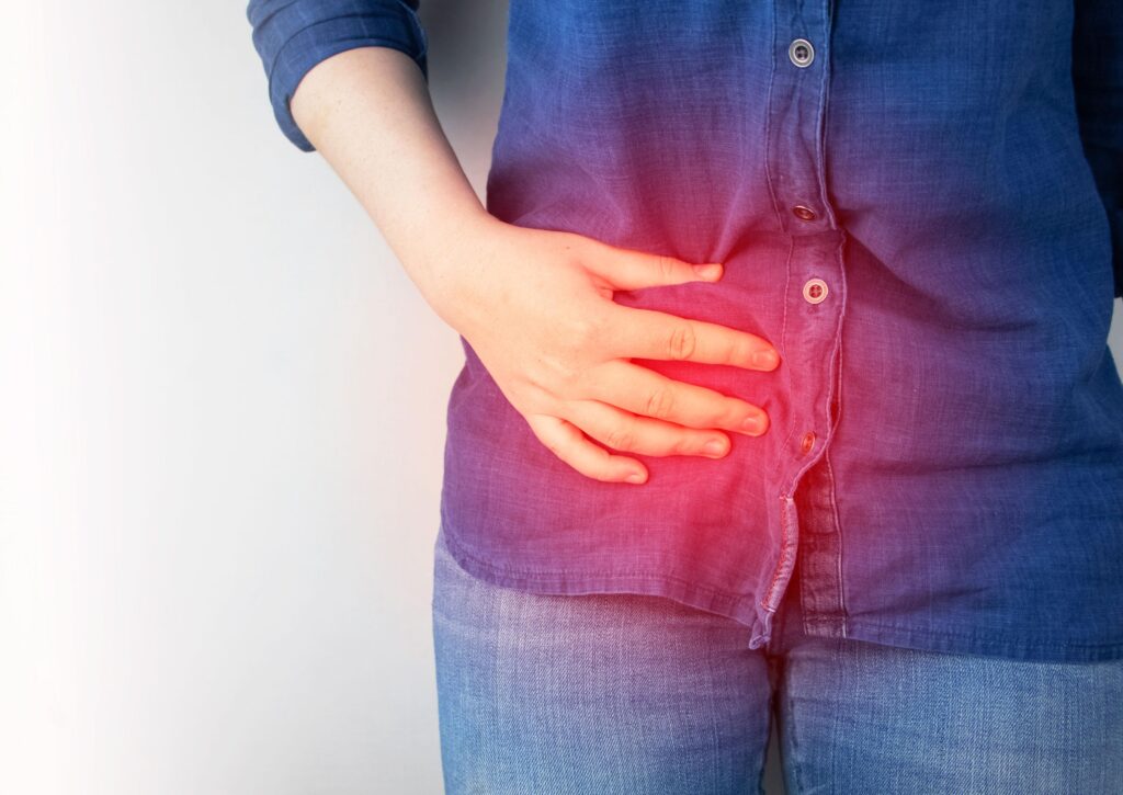 Vue macro montrant un concept médical autour de la maladie de Crohn, idéale pour sensibiliser sur cette MICI.