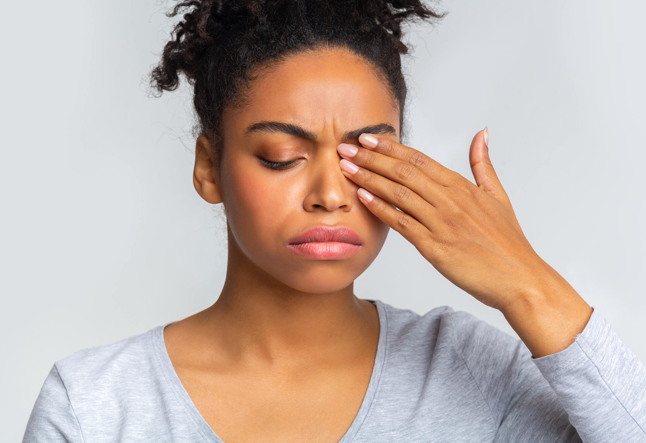 Remèdes naturels contre les allergies des yeux